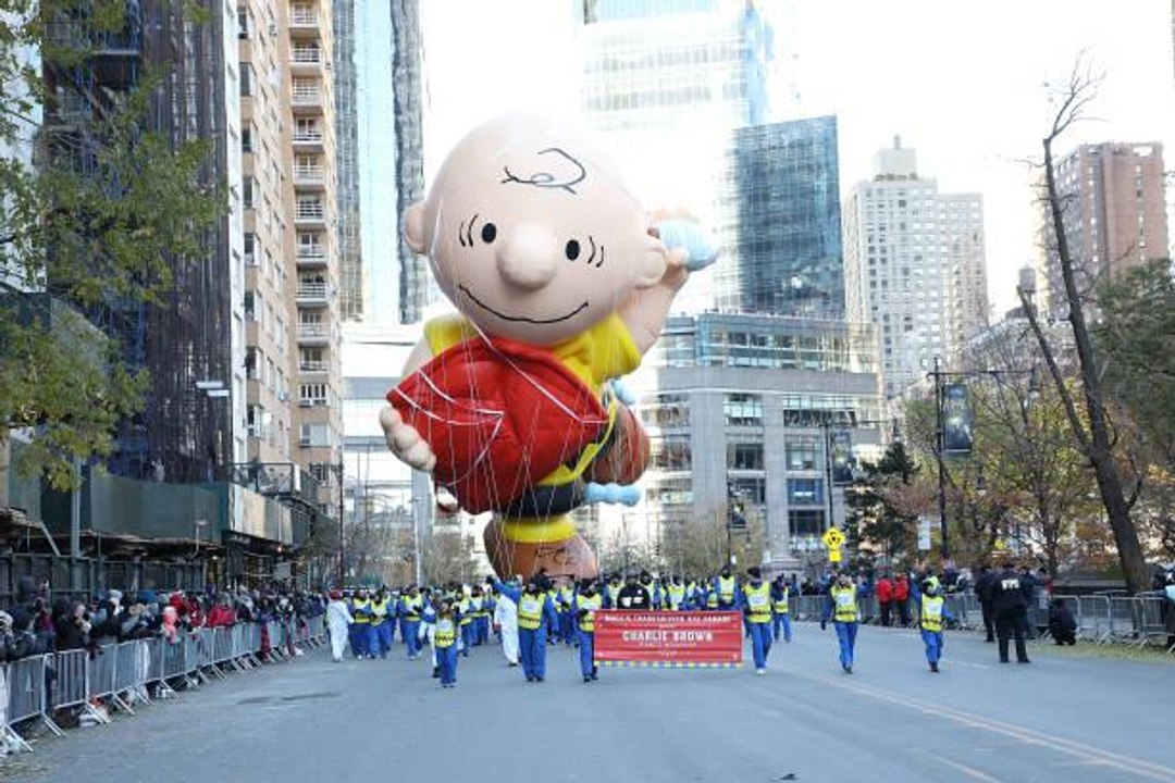 High Winds May Ground Macy's Thanksgiving Day P...
