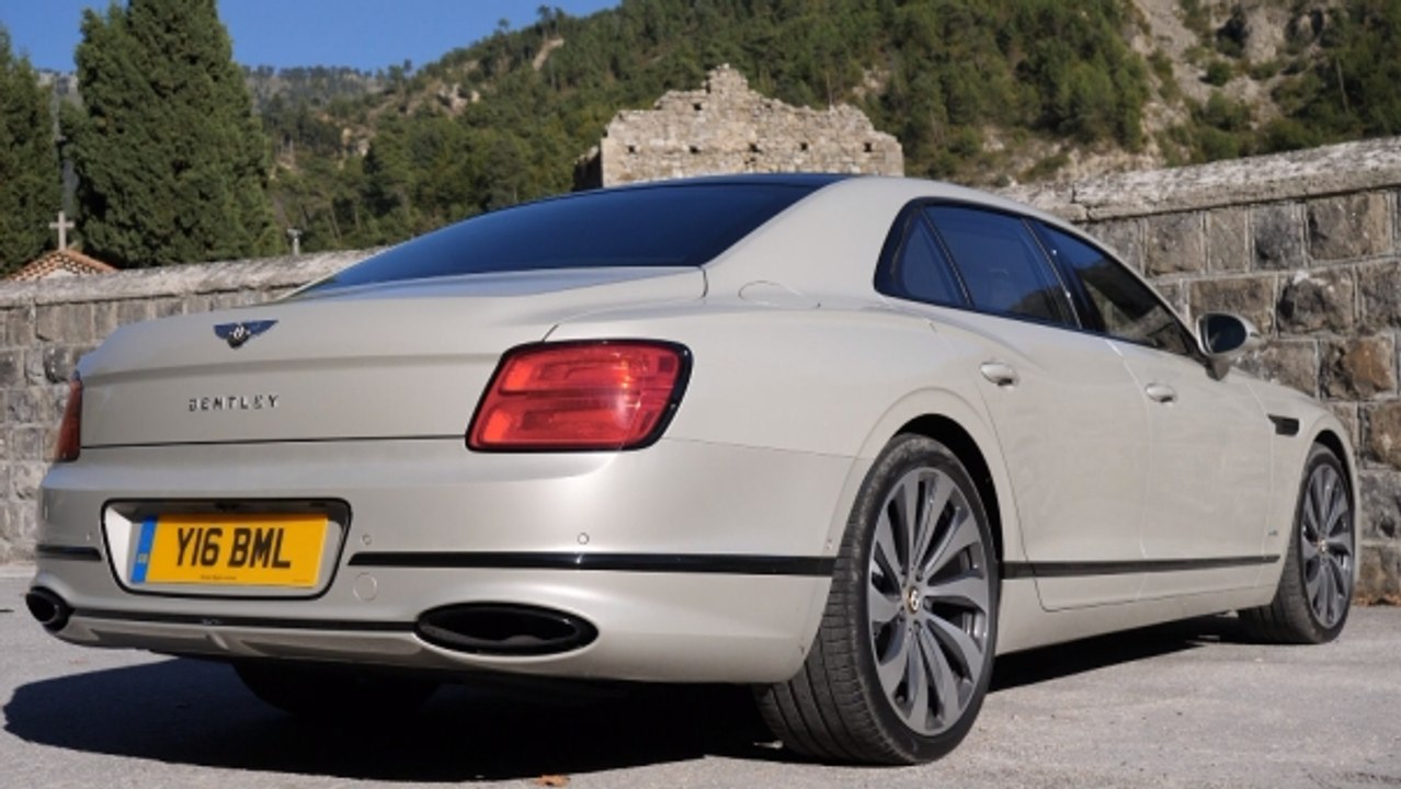 Bentley Flying Spur - Extended Version