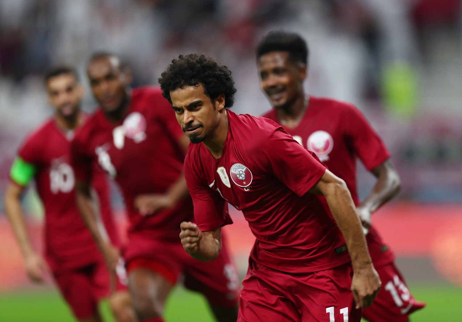 Qatar 4 UAE 2