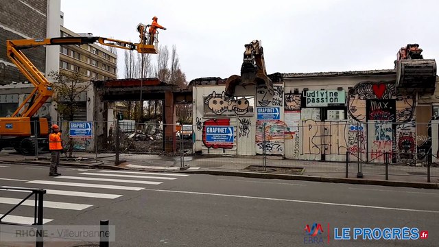Gratte-Ciel Centre à Villeurbanne, les dernières démolitions de la rue Chomel dévoilent le prolongement futur de l'avenue Henri-Barbusse