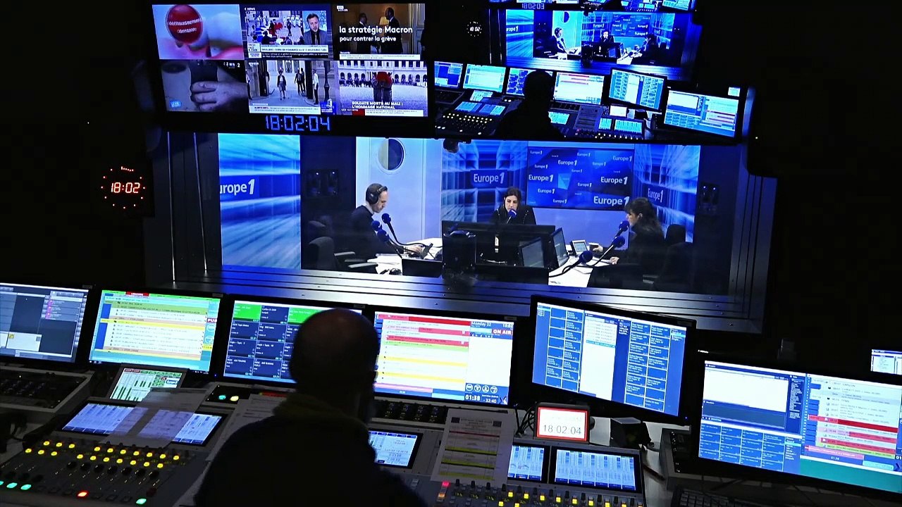 "La liberté a souvent le goût du sang versé" : Emmanuel Macron a rendu hommage aux 13 soldats tués au Mali