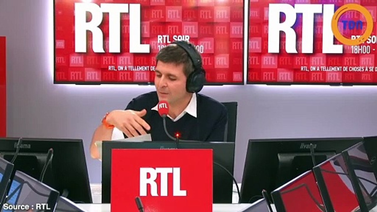 "Mais ferme ta g*****, tu me fais ch*** !" : le récit glaçant des séances d'humiliation que subissait Laeticia Hallyday par Johnny en public...