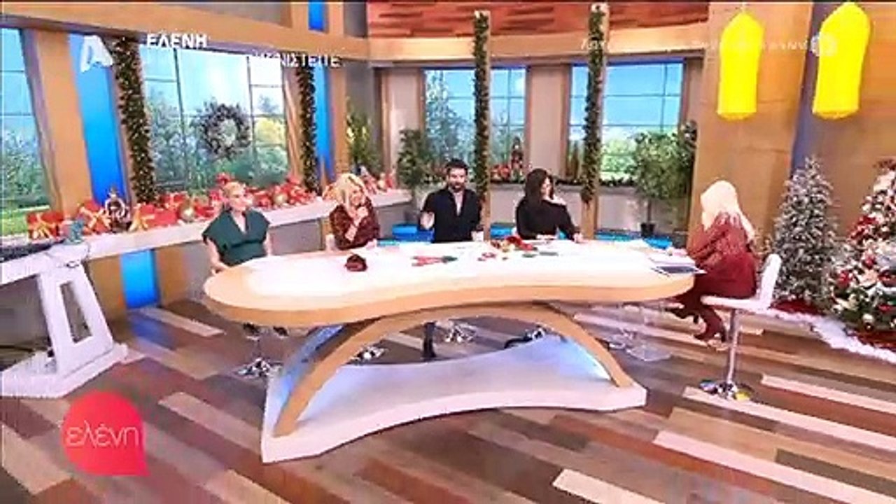 Ελένη Μενεγάκη: Διέκοψε την ροή της και… άστραψε και βρόντηξε- Δείτε τι συνέβη!