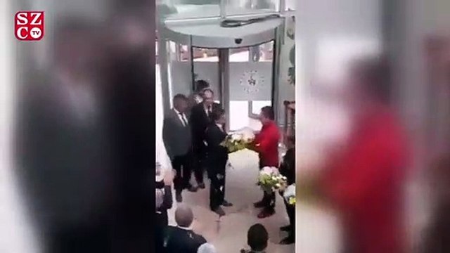 Vekaleten atanan müdürü böyle karşıladılar