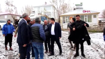 Muş çamurla yapılı evden, yeni evlerine taşınacaklar