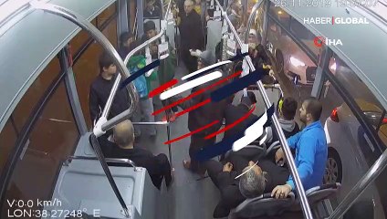 Otobüste fenalaştı, acil servise böyle götürüldü