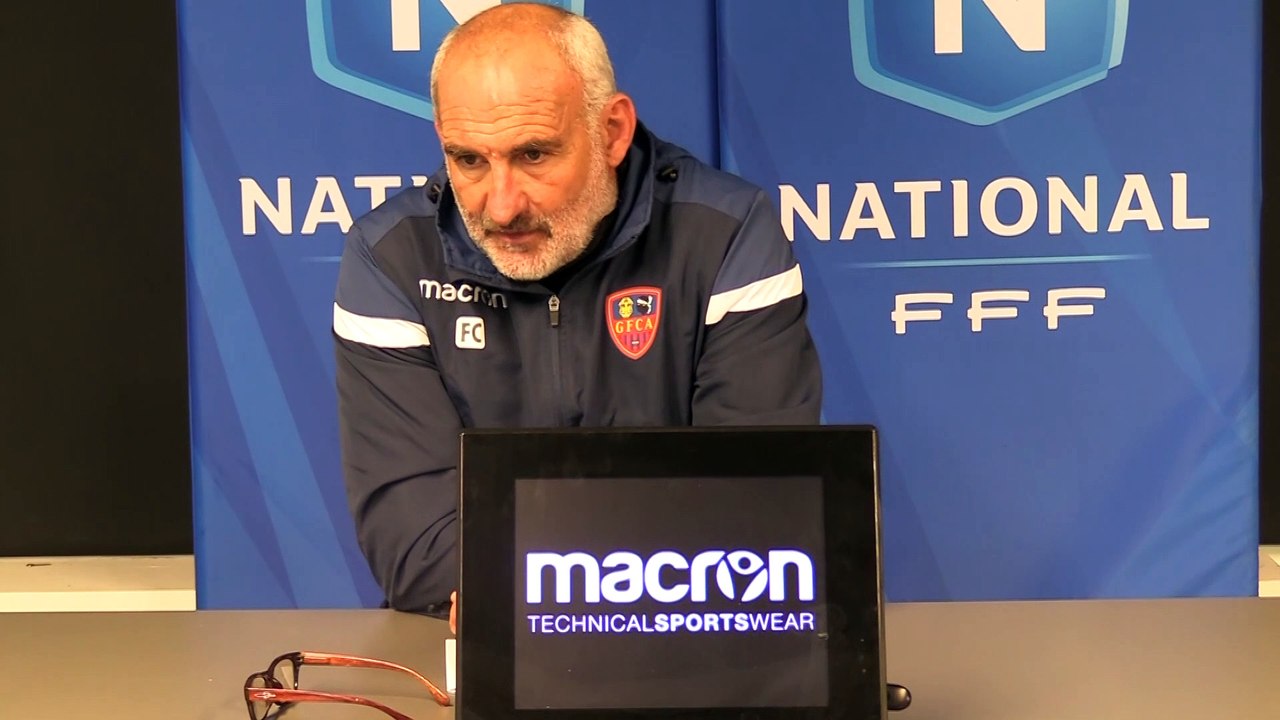 J15 - le point presse du coach F. Ciccolini avant le déplacement à Créteil !