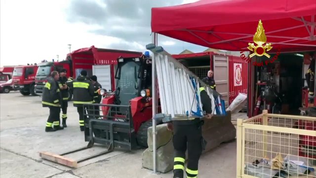 Terremoto in Albania, il campo base Vigili del Fuoco italiani al porto di Durazzo (28.11.19)