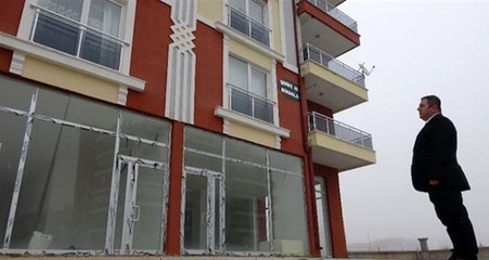 Yıllarca para ödedi, Tapu Müdürlüğü'nde evinin üçüncü bir şahsa satıldığını öğrendi!