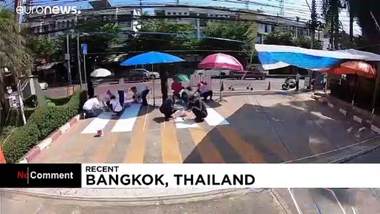 En Thaïlande, des passages piétons "en lévitation"