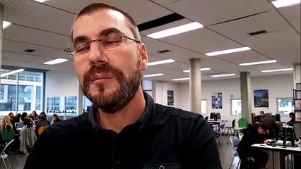 "Il faut parler une autre langue que l'anglais"