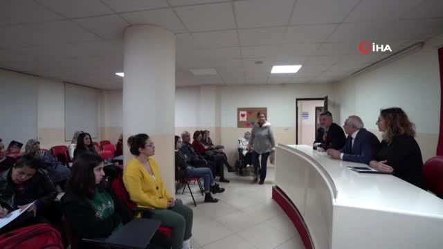 Kent Konseyi Engelliler Meclisi'nden 'işaret dili' kursu