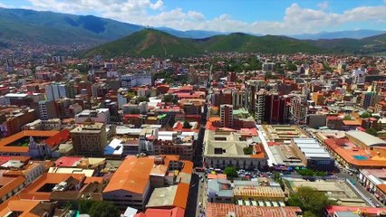 Los Cumpas X Siempre - No vales la pena (2019)