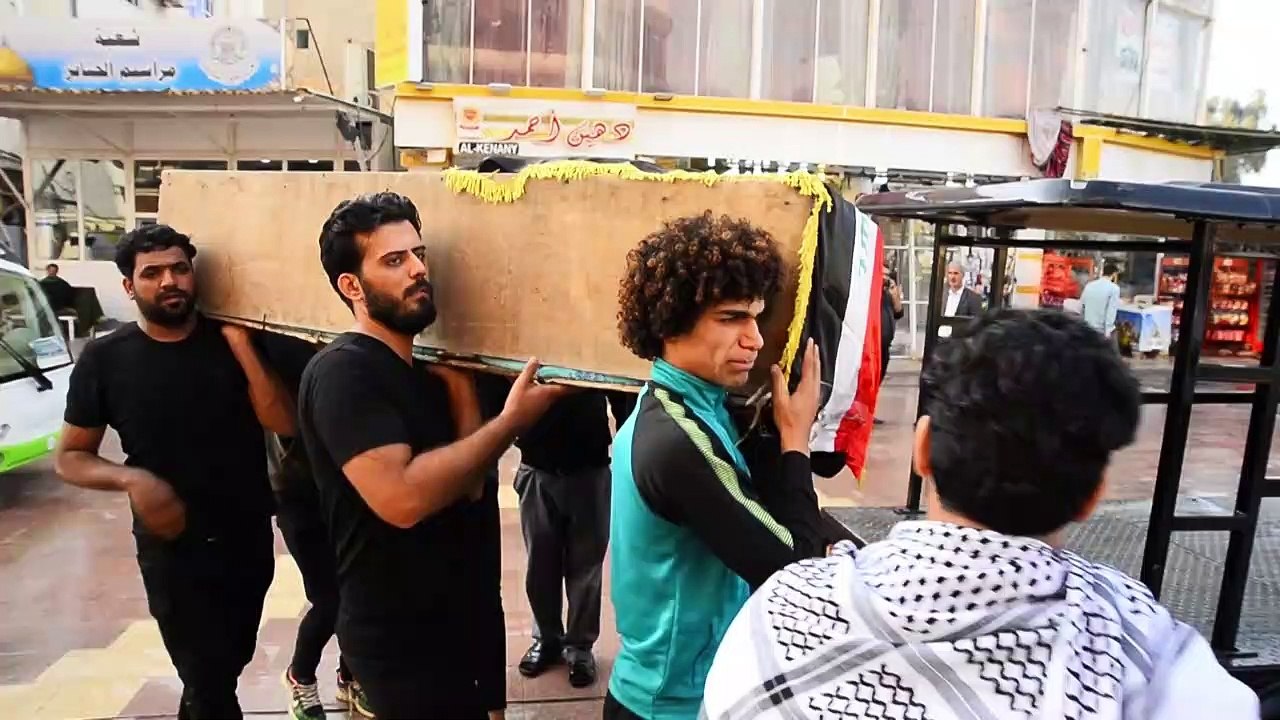 Iraqis hold funerals for demonstrators killed in government crackdown