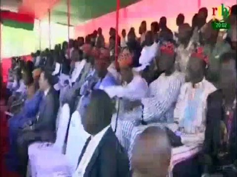 RTB - Lancement des travaux de construction de la route nationale numéro 17 par le Premier Ministre à Pakala