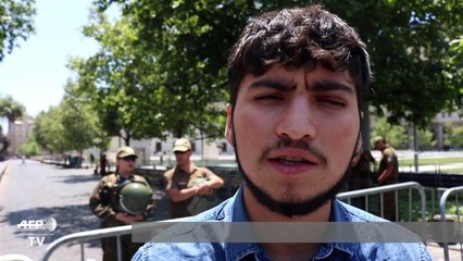 Vítimas protestam no Chile