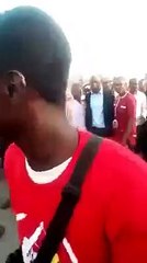 Bah Oury à la manif de "Y en a marre" et du FNDC à Dakar