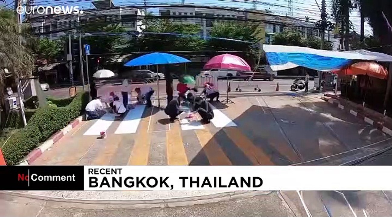 Vorsicht, Stufe? 3-D-Zebrastreifen in Bangkok