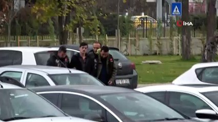 Durdurulan otomobilden 9 kilo 500 gram esrar yakalandı