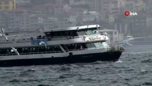 Fırtına nedeniyle tekneler ilerlemekte güçlük çekti