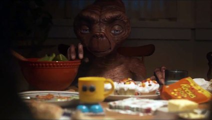 E.T. vuelve a la Tierra para reencontrarse con Elliott 37 años después en este anuncio