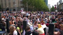 متظاهرون في ميلبورن يحتجون على ظاهرة الاحتباس الاحتراري