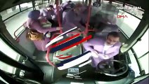 Halk otobüsü şoförü bebeğin hayatını kurtardı