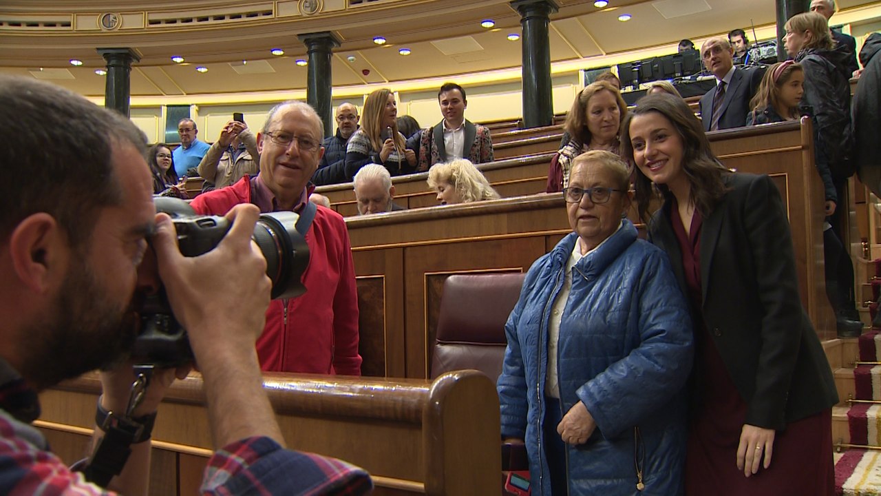Arrimadas acude a la Jornada de Puertas Abiertas en el Congreso