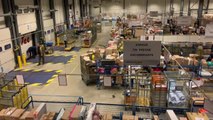 Pendant le Black Friday, c'est déjà le rush au centre de tri de La Poste à Audincourt (25)