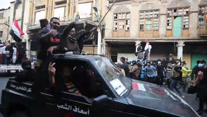 احتفالات في بغداد بعد إعلان عبد المهدي عزمه تقديم استقالته