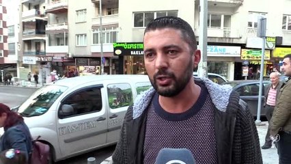 Öğretmenin kız öğrencisine kitap fırlattığı iddialarına diğer velilerden tepki
