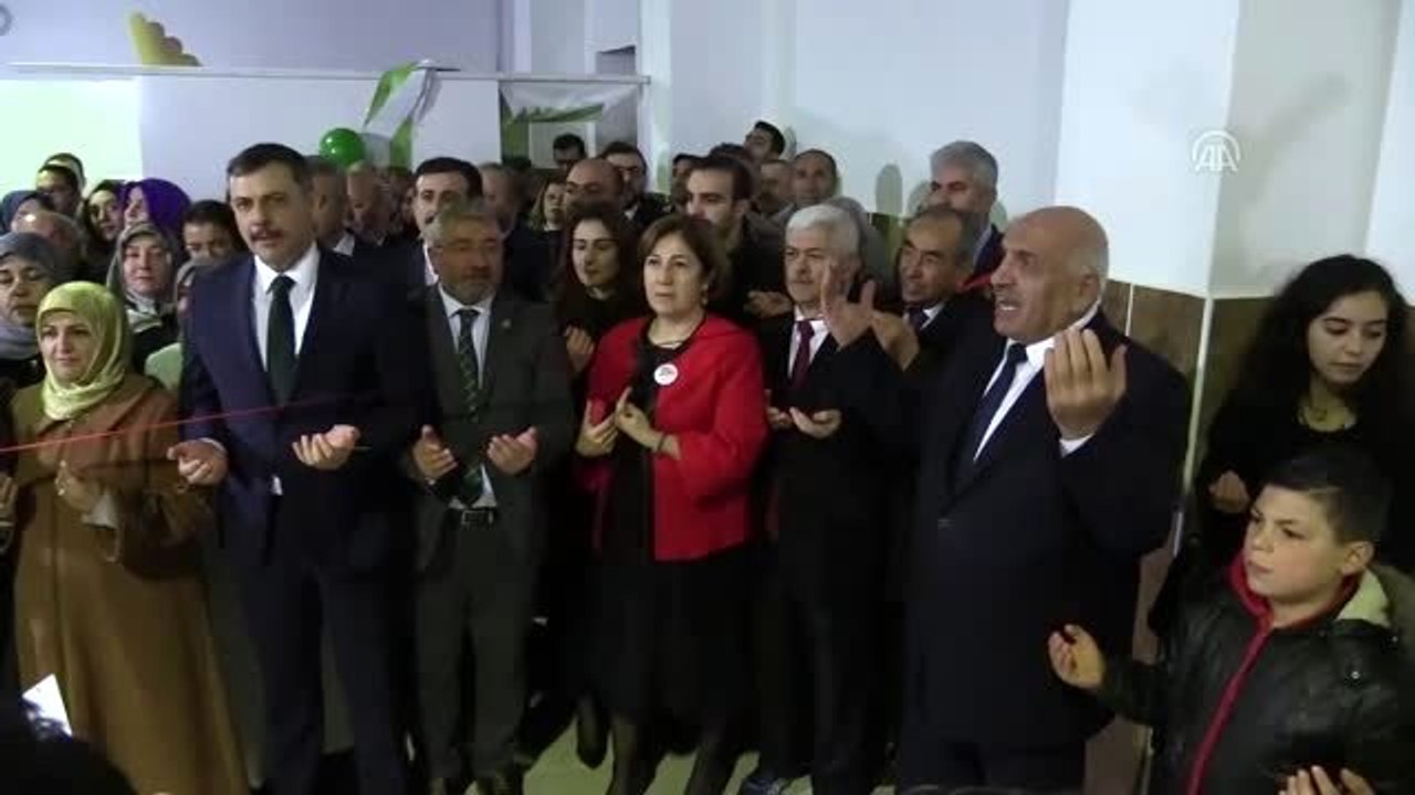 Aile, Çalışma ve Sosyal Hizmetler Bakanı Selçuk, kooperatif açılışına katıldı