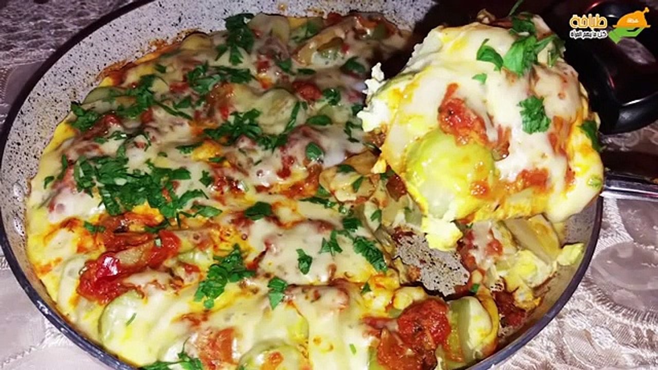وجبة عشاء لذيذة و مغدية في المقلاة بدون لحم أو دجاج خاصة بالنساء العاملات
