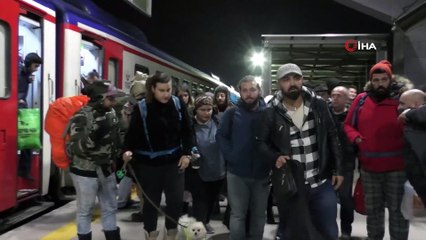 Doğu Ekspresiyle Kars’a öğrenciler için geldiler