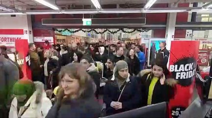 Los europeos compran cada vez más por internet (y no solo por el Black Friday)