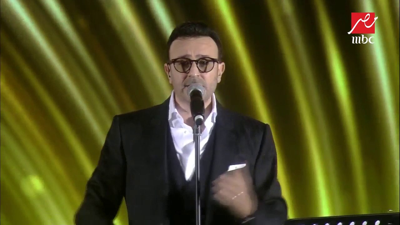 وسط حضور ضخم.. صابر الرباعي يغنى لجمهوره "ببساطة"