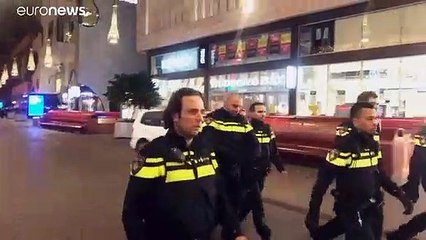 Trois blessés dans une attaque au couteau à La Haye