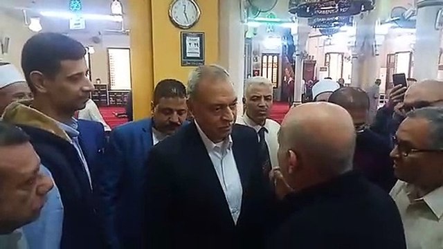 محافظ القليوبية الجديد يصل ديوان المحافظة ويؤدى صلاة الجمعة بمسجد ناصر ببنها