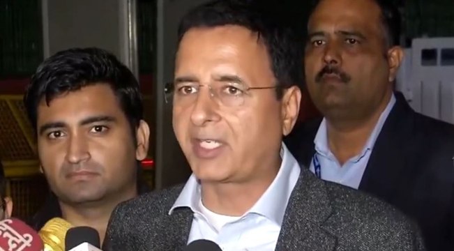 Centre’s ‘Pakoda’ economic vision sunk India’s economy: Congress on GDP growth rate