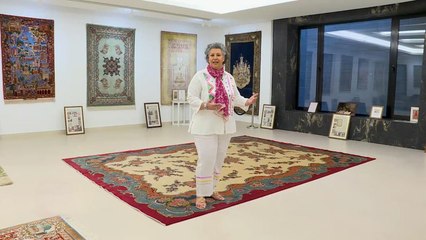 هوايتها اقتناء السجاد الفاخر.. كويتية رفضت بيع سجادة مقابل شيك مفتوح