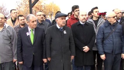 Afyonkarahisar evinde ölü bulunan akademisyen için tören düzenlendi