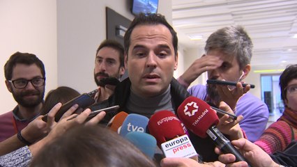 Aguado ve crucial reconstruir el centro político