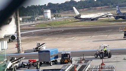 [SBEG Spotting]Boeing 737-200 Avior e Embraer 195 da Azul