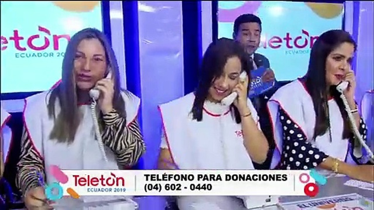 Damas del Voluntariado de la Teletón Ecuador reciben llamadas para donaciones