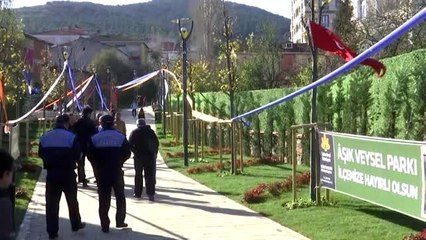 Bakan Kasapoğlu, Aşık Veysel Parkı'nın açılışına katıldı