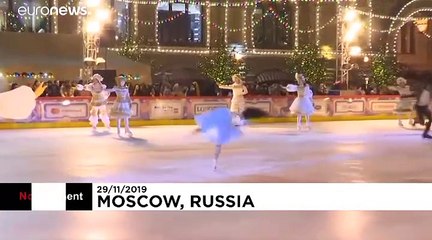 Celebrities open seasonal skating rink in Moscow's Red Square