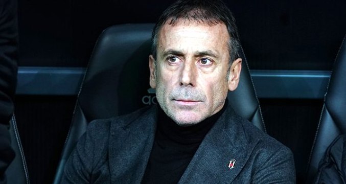 Beşiktaş taraftarı, Abdullah Avcı ile barıştı!