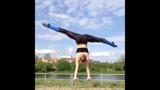 Crazy Handstand & Flexibility! Gymnastic motivation by Kelly Saabel