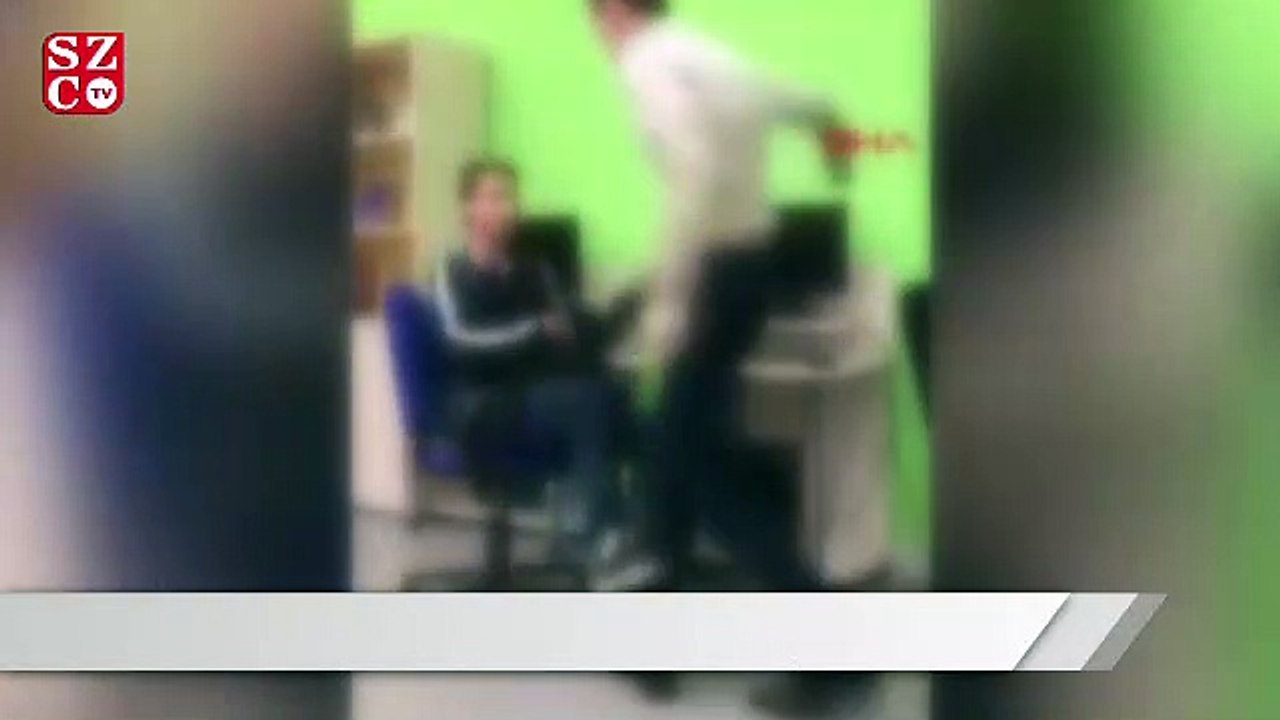 Rusya'da, öğretmen ile öğrenci tekme- tokat kavga etti