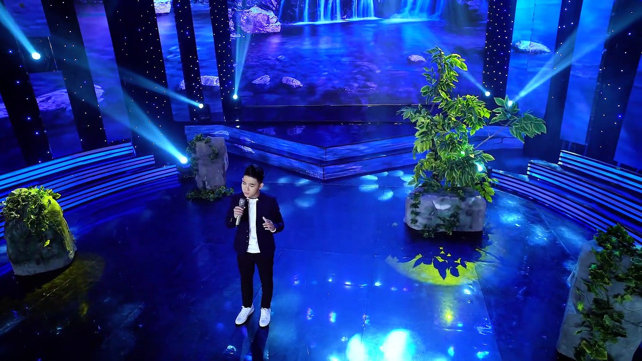 Đưa Em Vào Hạ - Quân Bảo